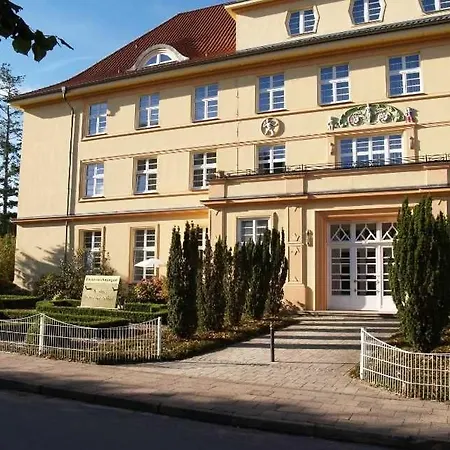 Residenz Unter Den Linden 15 Idyllisch Gelegen * Ostseebad Kühlungsborn